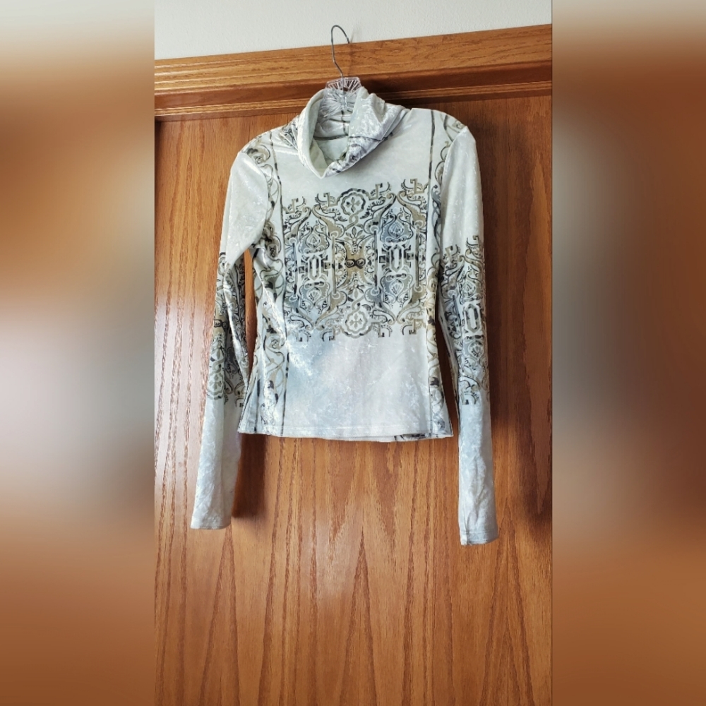 Jetset Sweater Size 3